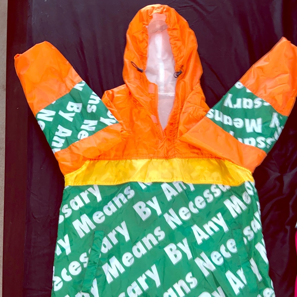 Light windbreaker jacket